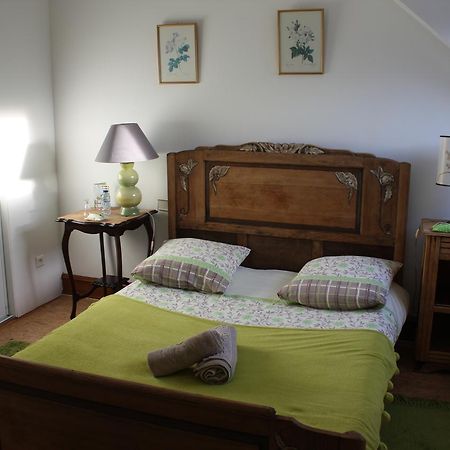 Yec'Hed Mat Bed and Breakfast Saint-Nicolas-du-Pélem Exteriör bild