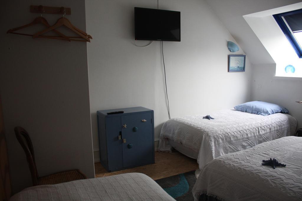 Yec'Hed Mat Bed and Breakfast Saint-Nicolas-du-Pélem Exteriör bild